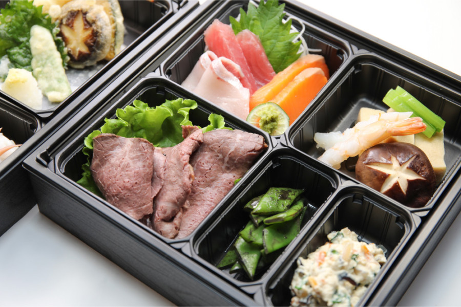 箱御膳会席弁当　32セット 二段会席膳～松～（折詰） - 弁当を横手市、湯沢市一円、秋田市に宅配